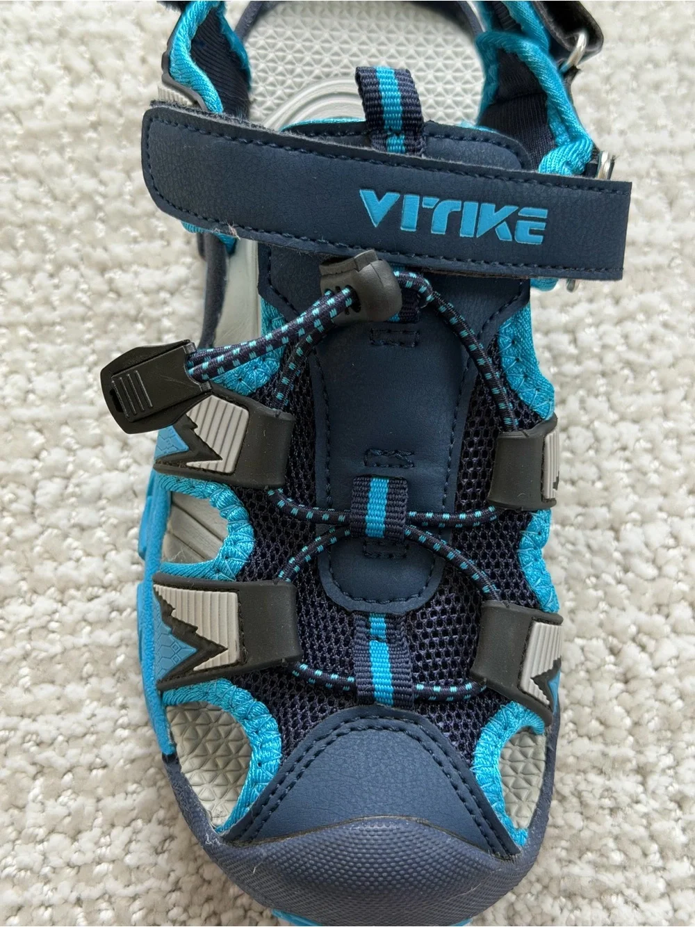 VITIKE Boys Big Kids Closed Toe Sports Sandals Water Shoes Size 3 Navy Cyan